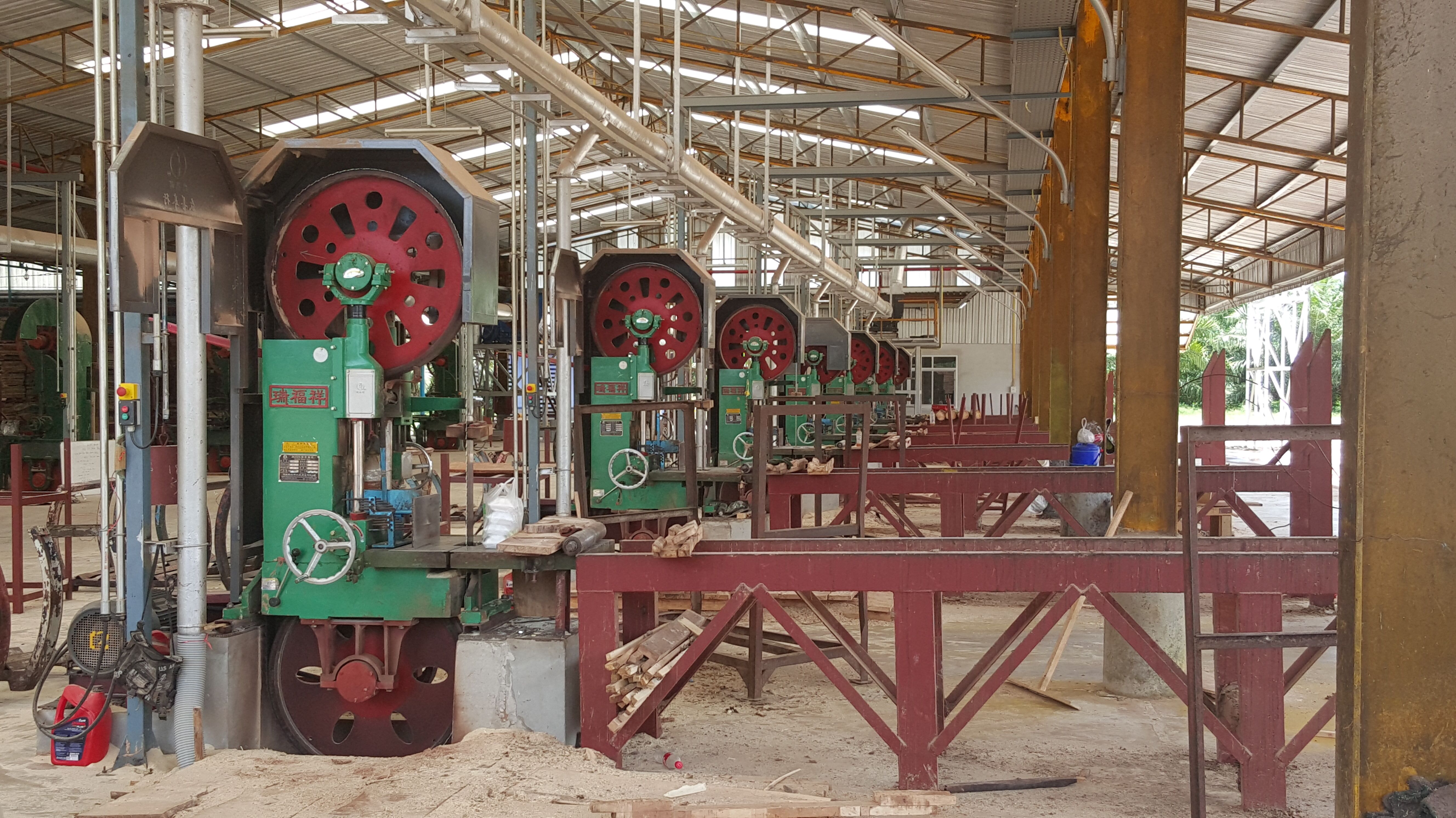 <b>瑞福祥帶鋸機(jī)</b>